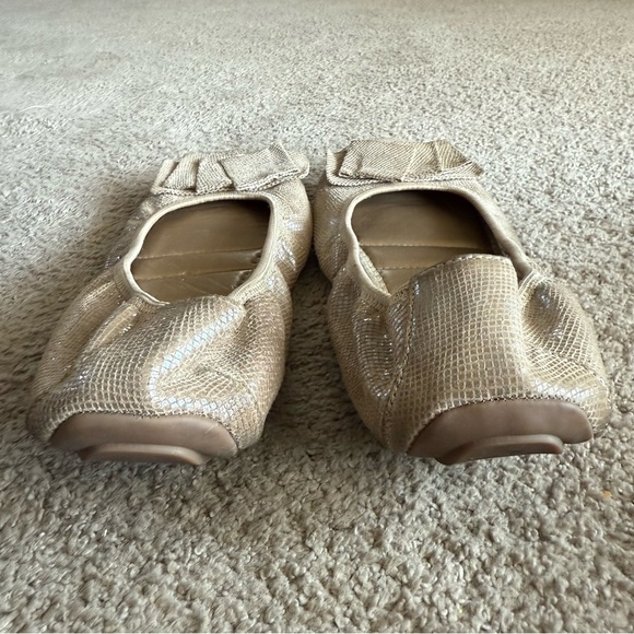 Me Too Beige Bow Flats - Picture 2 of 6